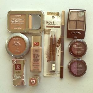 NWT-10 piece L’Oréal makeup bundle. All new